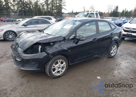 2015 Ford Fiesta Se z USA, uszkodzony, nr VIN 3FADP4BJ4FM126156